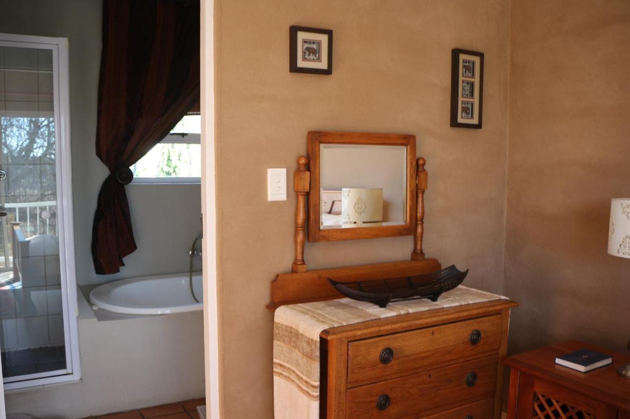 Indigo Moon Guesthouse Лихтенбург Экстерьер фото